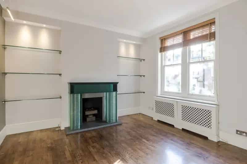 3 Bedroom Apartment to Rent in Chelsea