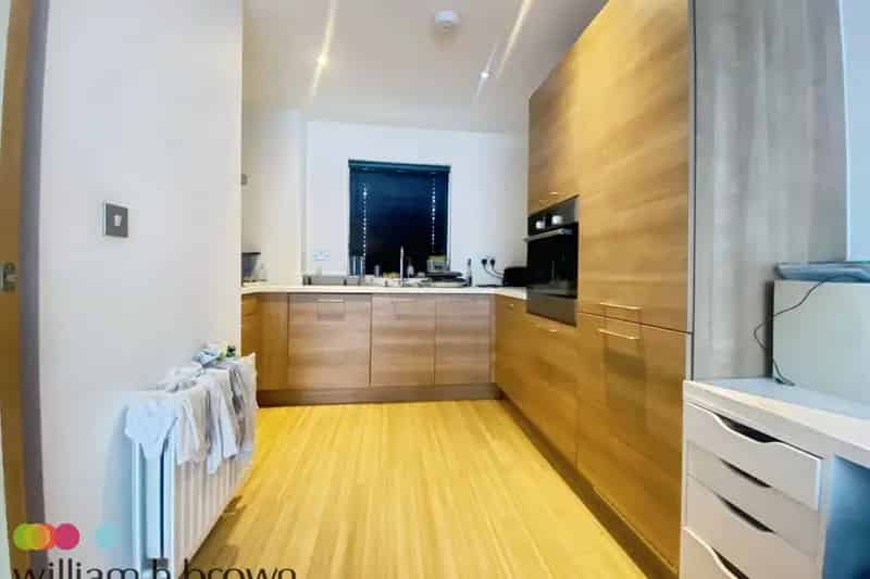 One Bedroom Apartment near Elizabeth Line Brentwood High Street