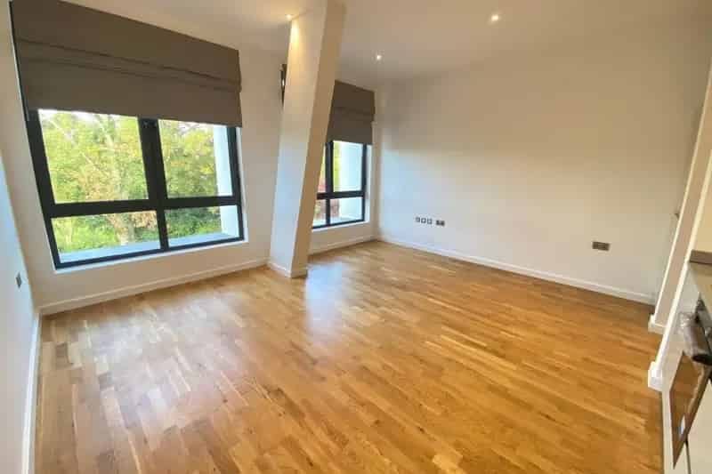 Luxury Apartment near Broxbourne Station