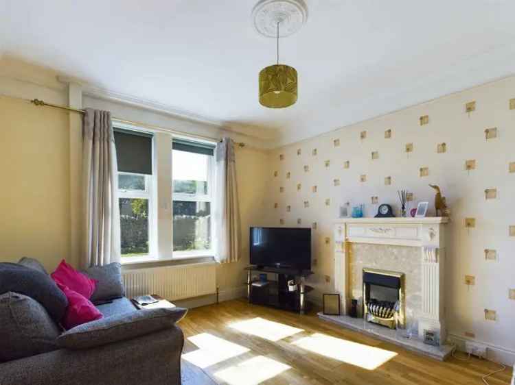 2 Bedroom Bungalow for Sale Near Amenities