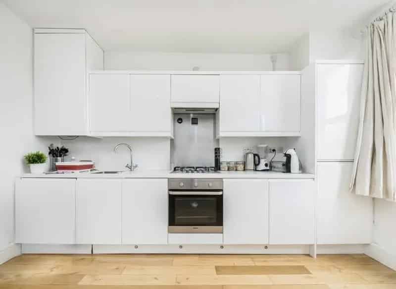 Two Double Bedroom Split Level Apartment