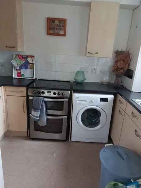 Flat For Rent in Leeds, England