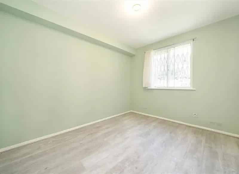 Refurbished 1-Bed Ground Floor Apartment Near New Cross Gate Station