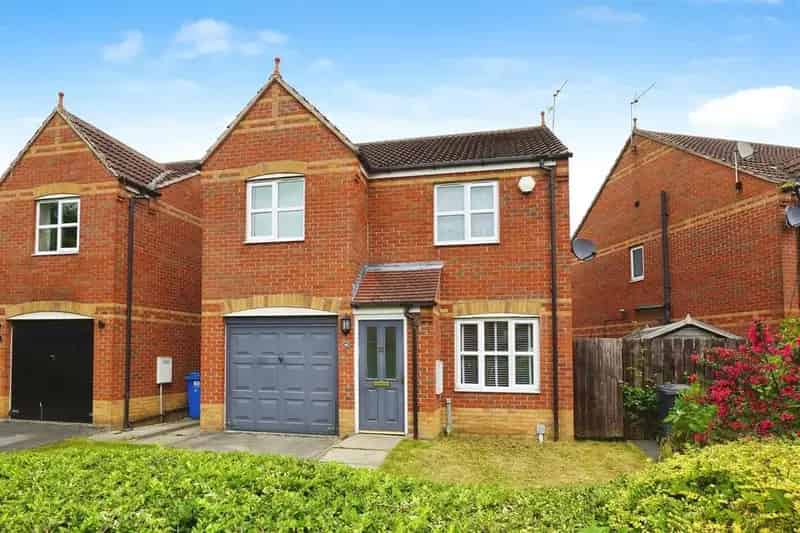 3 Bedroom Detached House For Sale Hessle