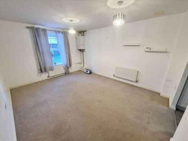 2 bed flat for sale