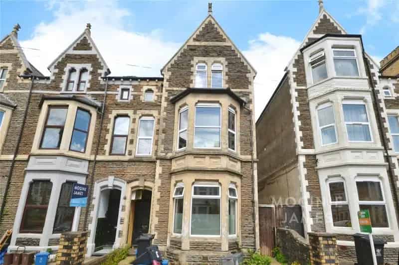 1 Bedroom Apartment for Sale