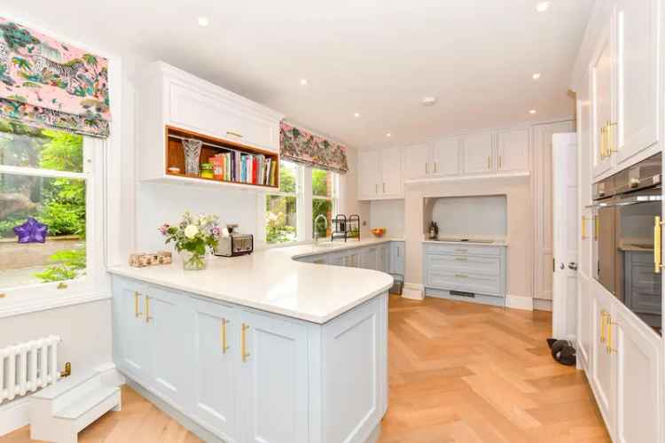 Detached House for sale with 6 bedrooms, Birling Road, Tunbridge Wells