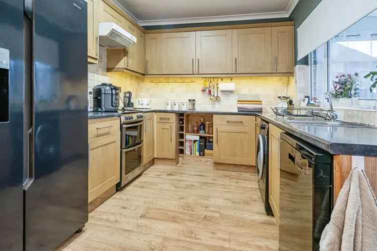 Three Bedroom Semi Detached House Driffield