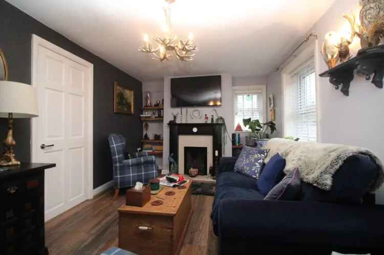 3 Bedroom Semi Detached House for Sale Beeford Driffield