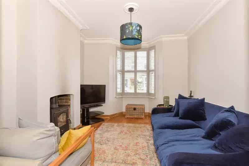 2 Bedroom Victorian Terraced House For Sale