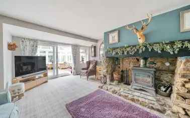 House For Sale in Minehead, England