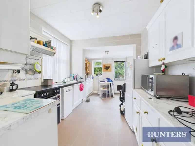 3 Bed End Terrace House For Sale - Family Home