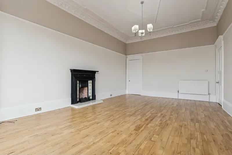 4 Bedroom Apartment for Sale in Hyndland Glasgow