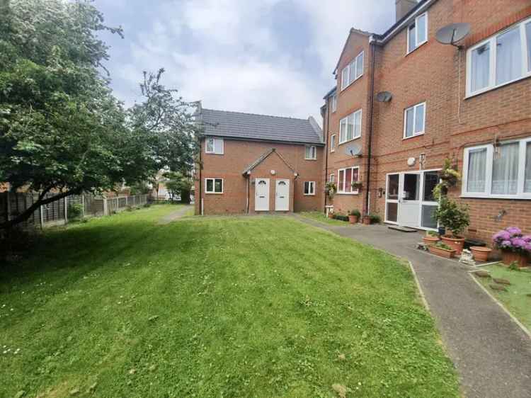 2 Bedroom Semi Detached House To Rent