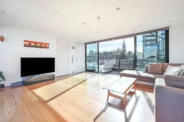 Shoreditch Victorian Warehouse Conversion 6 Floors 3400 sq ft