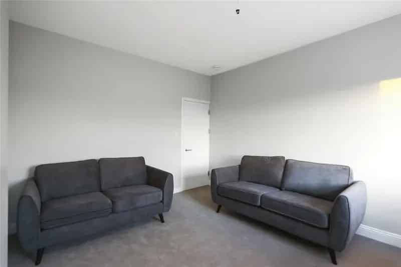 2 Bedroom Apartment in Historic Power House London