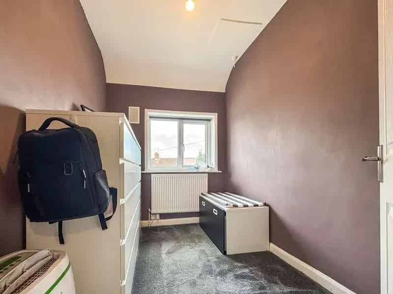3 Bed House for Sale Near Tilehurst Train Station