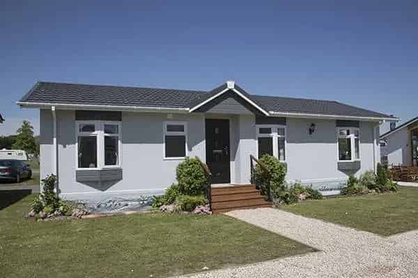 2 Bedroom Park Home for Sale Near Exeter