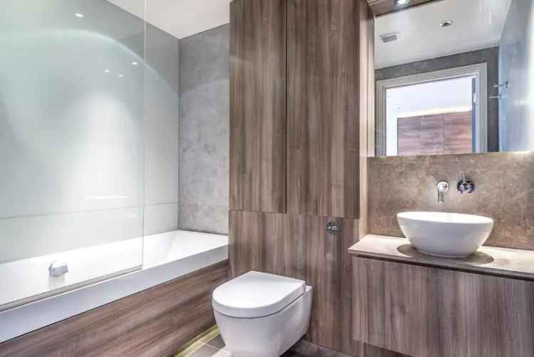 Manhattan Chelsea Creek Apartment Gym Pool Access