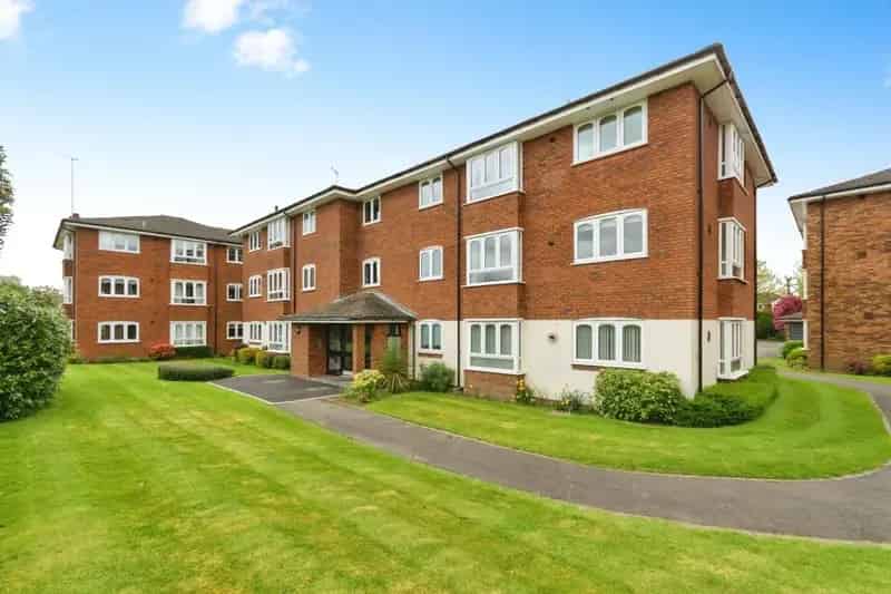 2 Bedroom Flat for Sale