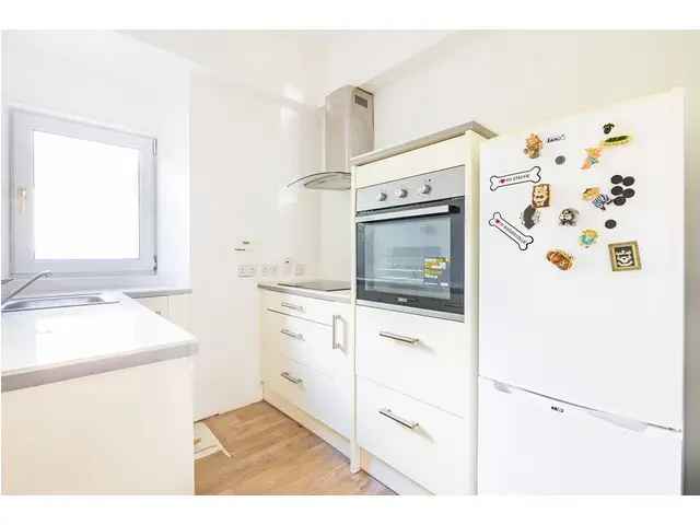 2 bedroom flat  for sale