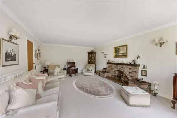 5 Bedroom Family Home For Sale Hunters Mews Wilmslow