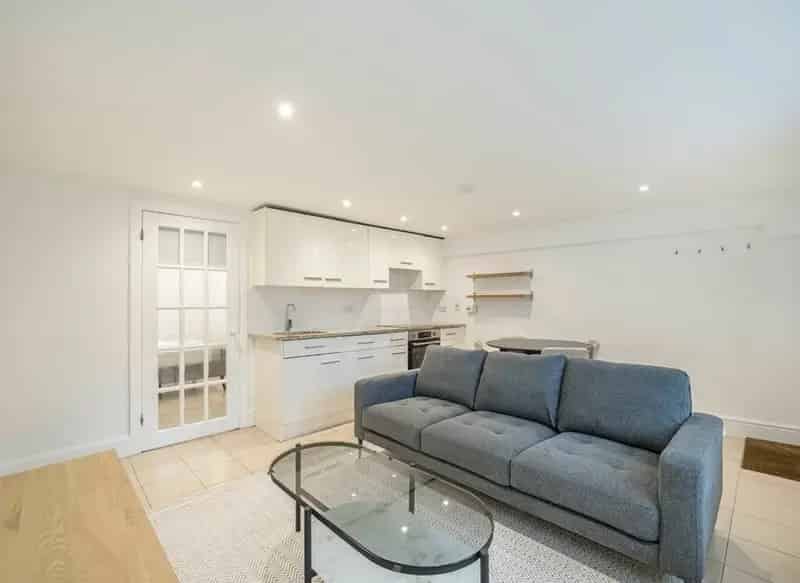 One Bedroom Flat in Angel Near Upper Street