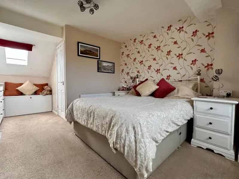 3 Bed Semi-Detached Dormer Bungalow For Sale