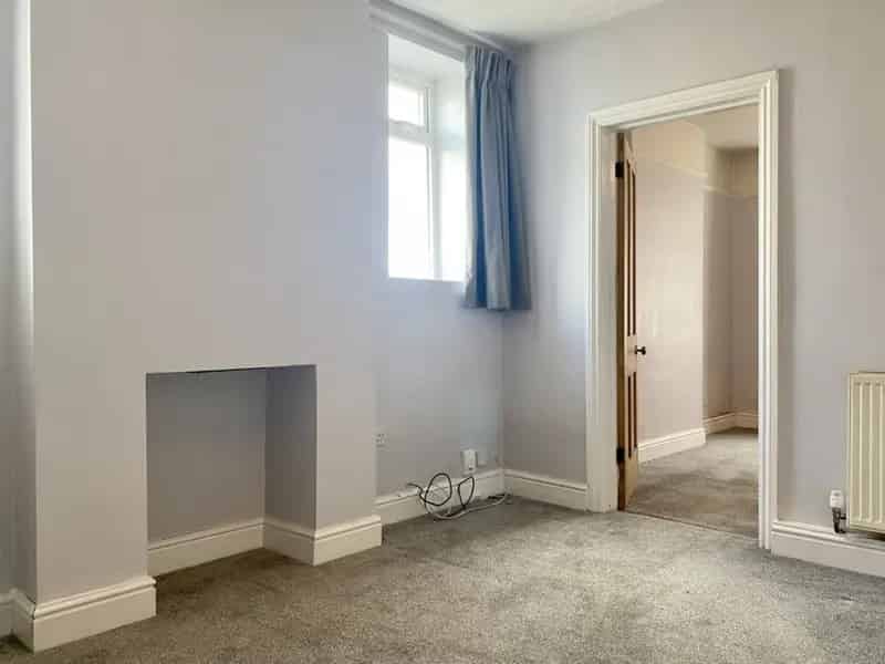 1 Bedroom Flat To Rent Available July 19 2025