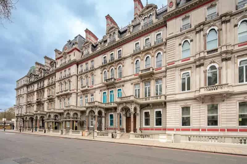 Grosvenor Gardens Office Suites Refurbished