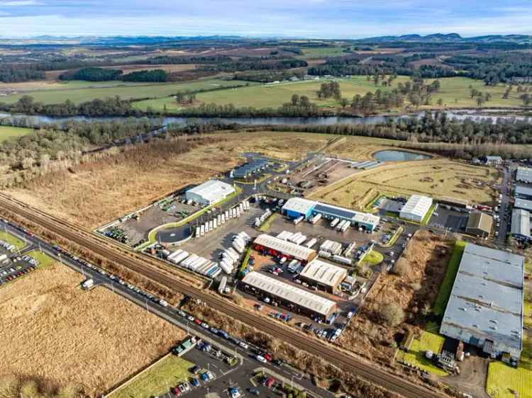 5 Serviced Development Plots 12.8 Acres