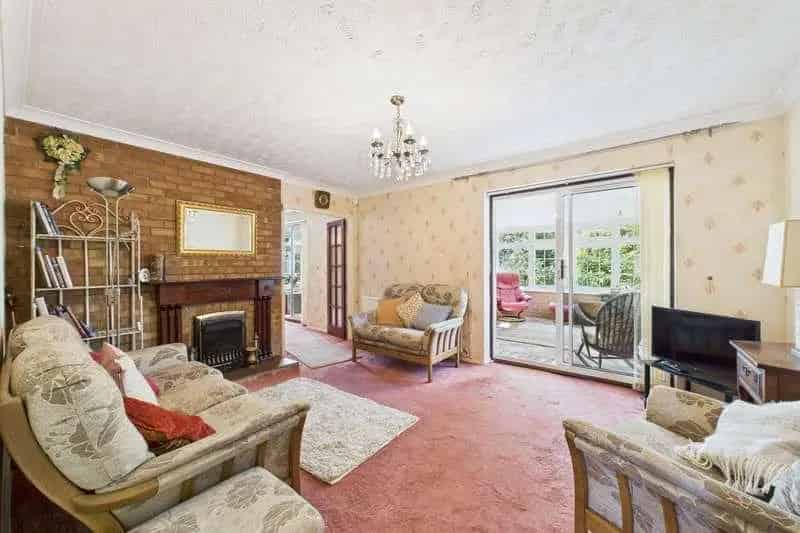 4 Bed Detached House For Sale