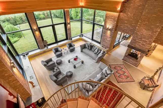 Exceptional Family Home in Totteridge Village London