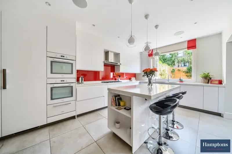 5 Bedroom Victorian House Heaver Estate Balham To Rent
