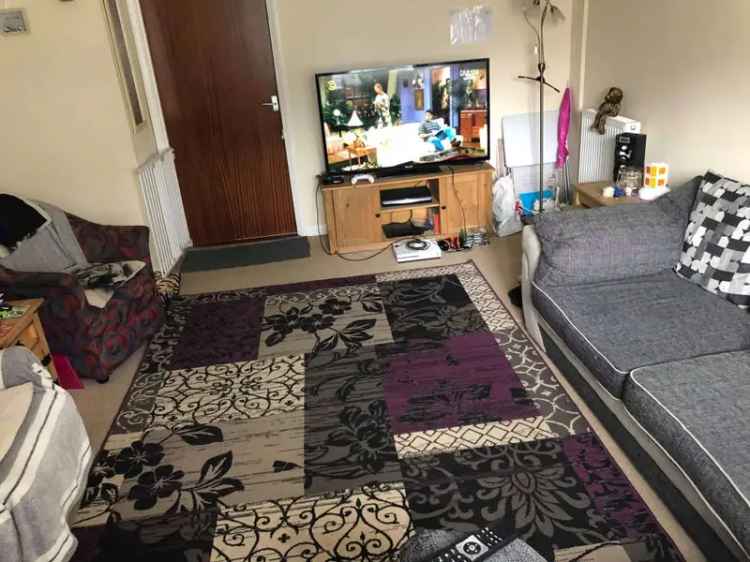 House For Rent in Ashford, England