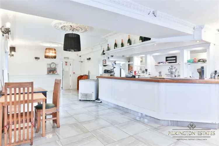 5 Bedroom House with Commercial Space and Apartments