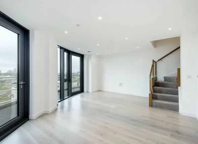 2 Bed Split Level Apartment Finsbury Park Near Underground