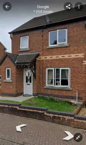 3 Bed Semi Detached House Double Driveway New Bathroom Toilet