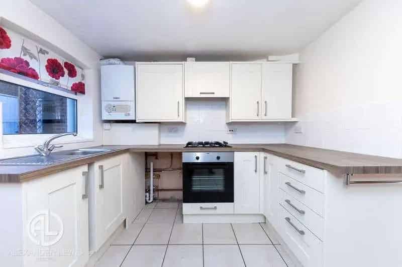 1 bed house for sale