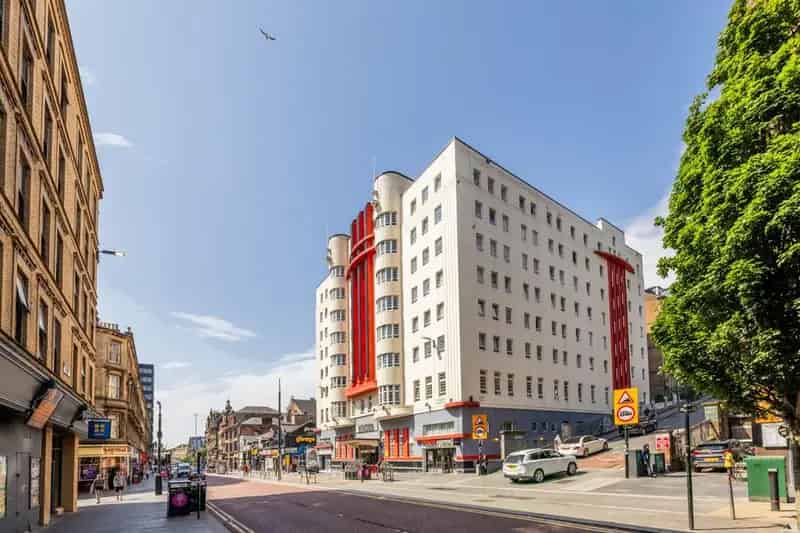 2 Bedroom Flat for Sale in Glasgow