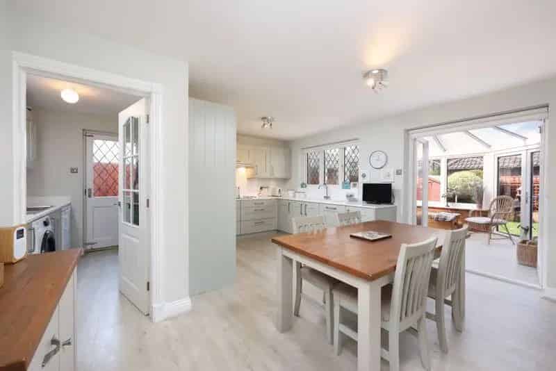 5 Bedroom Detached House for Sale in Stoke Bishop