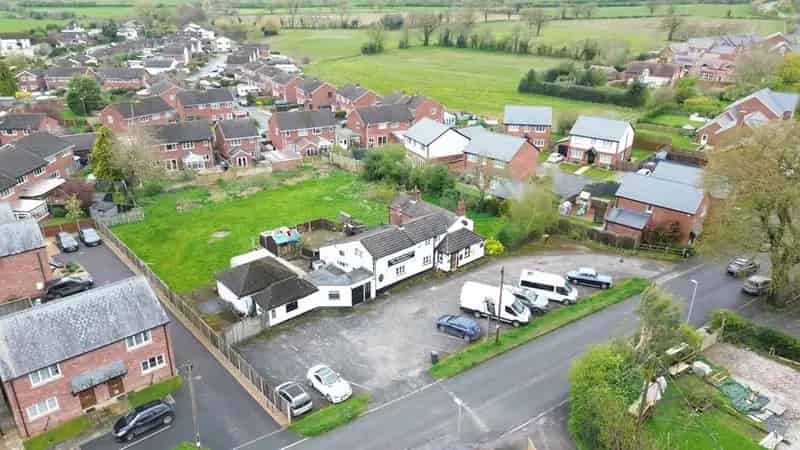 Detached Pub with Car Park and Grounds - 2278 sq ft