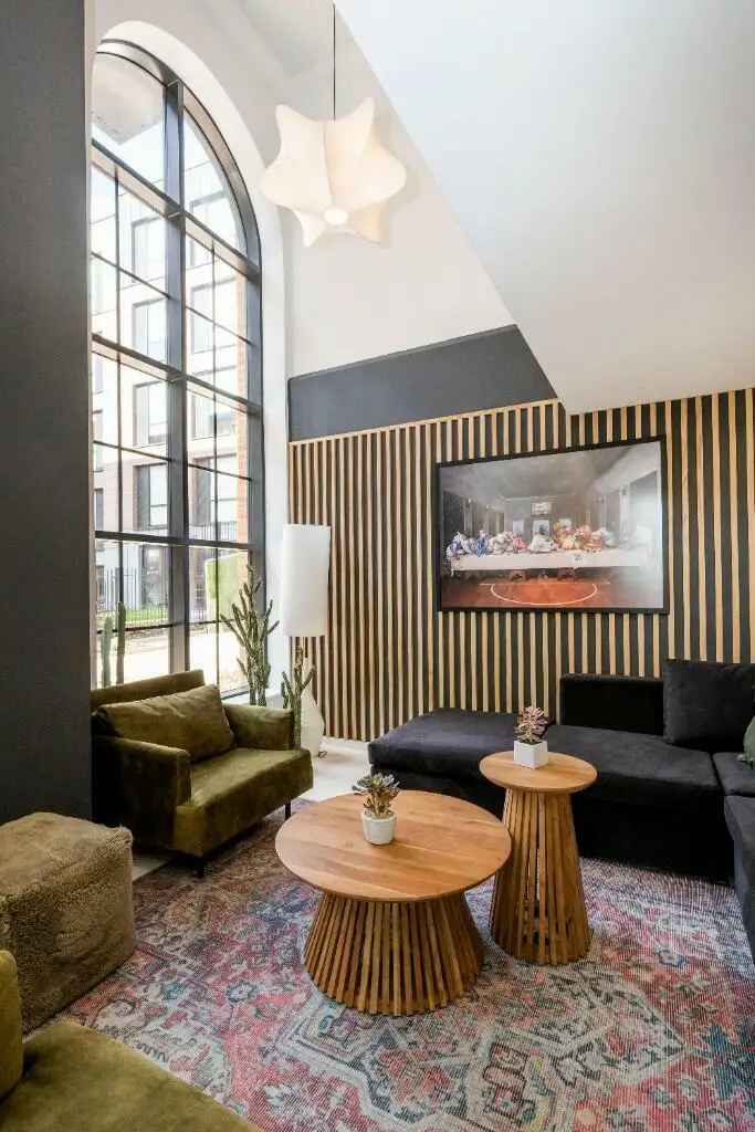 Studio Flat with Co-living Amenities No Guarantor
