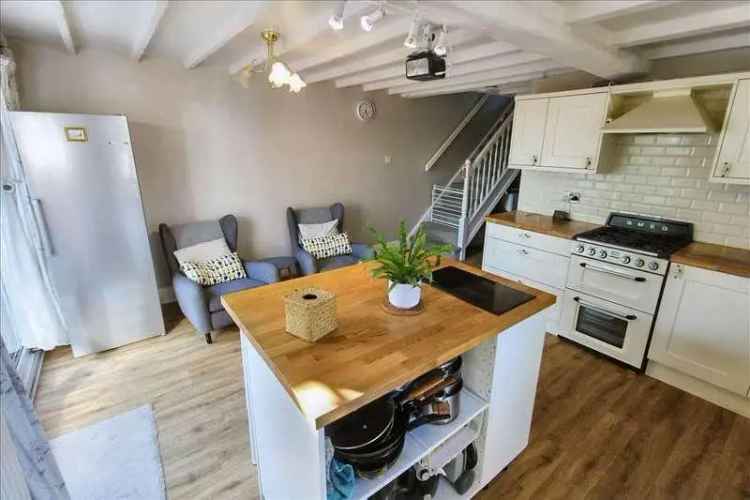 3 Bed Semi-Detached House for Sale