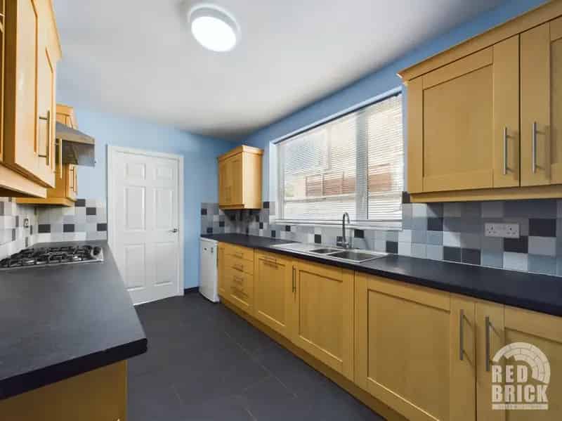 2 Bedroom Terraced House Radford