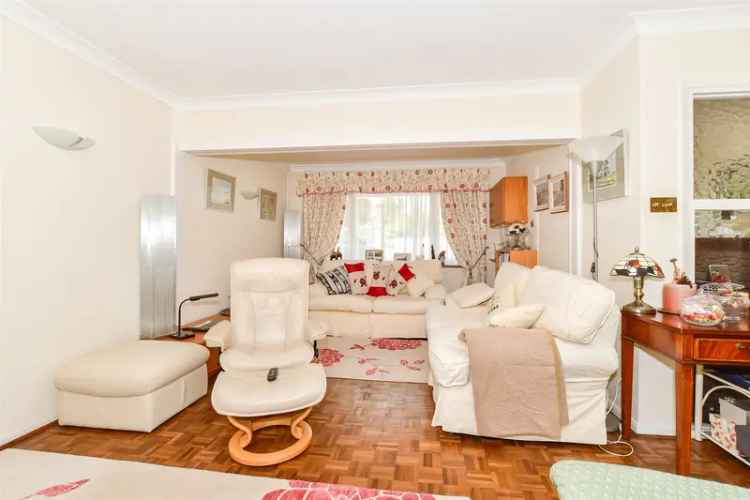 4 bedroom detached bungalow for sale