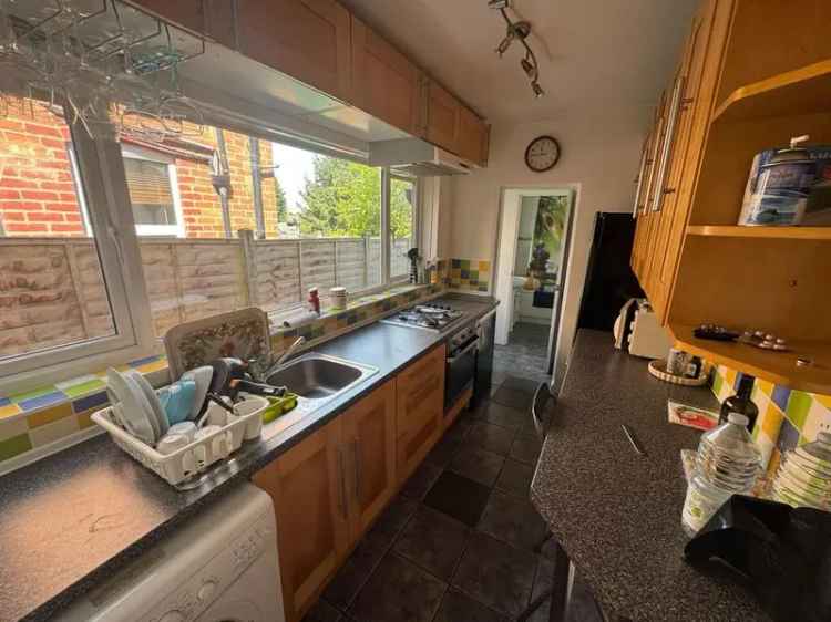 3 Bedroom Terraced House Bearwood