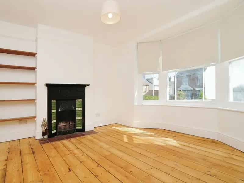 Three Bedroom Character Property Hitchin