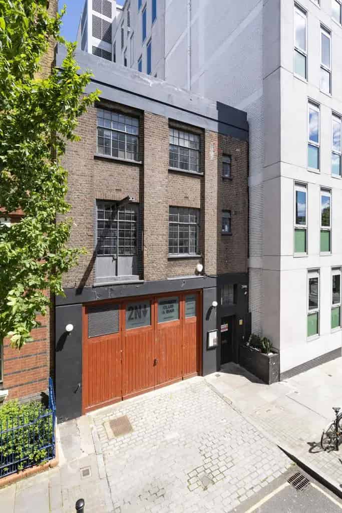 Character Building Three Floors Two Access Points