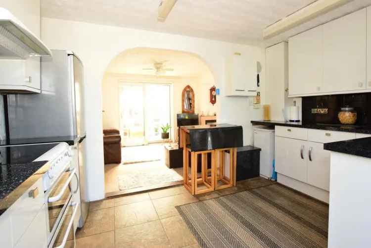 Detached House for sale with 3 bedrooms, Wootton, Isle of Wight